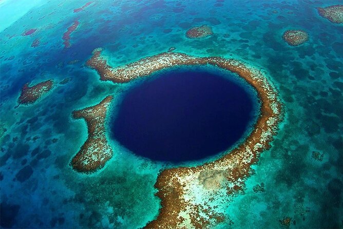 Blue Hole - بلو هول