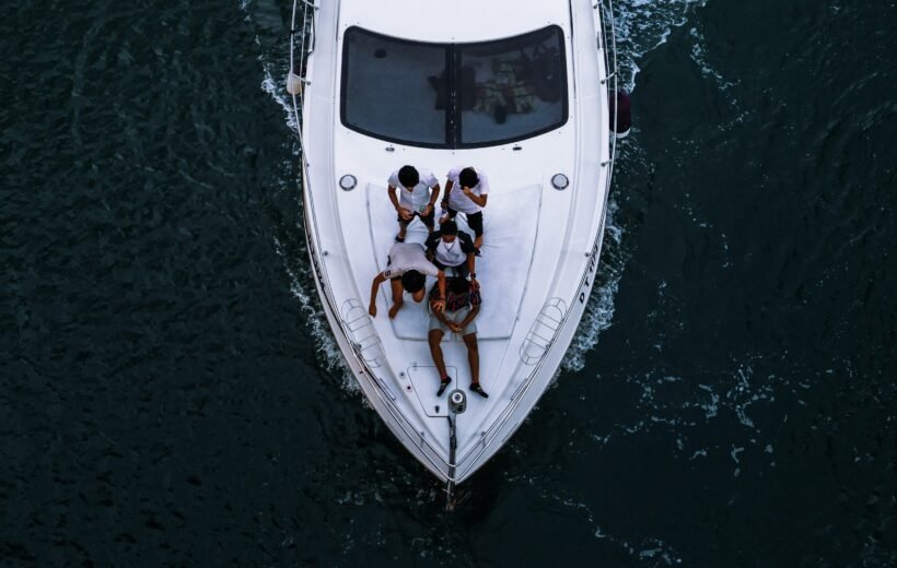 Day Yacht Cruise in Dahab - رحلة يخت نهارية في دهب